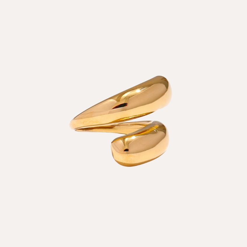 Aloura Sleek Curve Ring