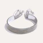 Load image into Gallery viewer, Tassel Chain Cuff