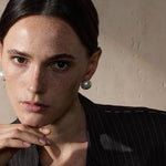 Load image into Gallery viewer, Earrings Lumière Pearl