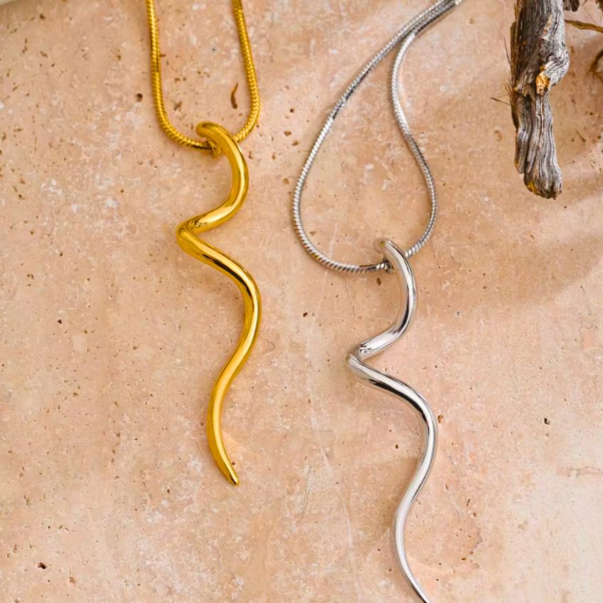 Irregular Flow Necklace