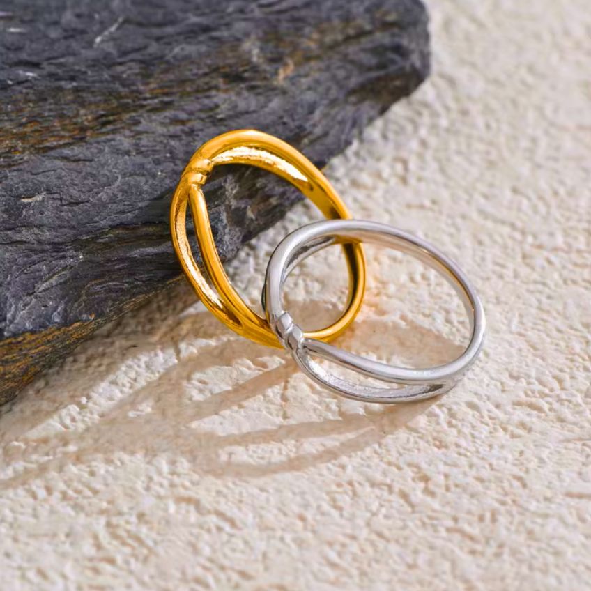 Twist Geometry Ring