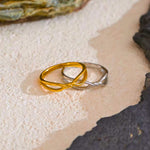 Load image into Gallery viewer, Twist Geometry Ring