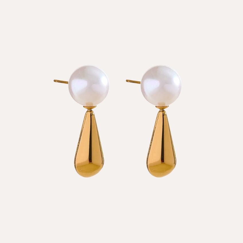 Earrings Lumi Drop – Teardrop Pearl Studs in Stainless Steel