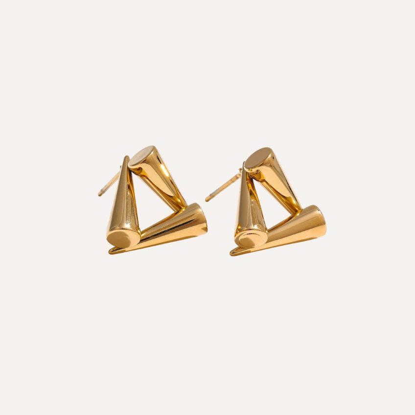 Earrings Vertex Edge – Geometric Triangle Studs in 18K