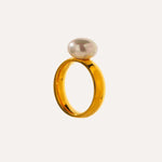 Load image into Gallery viewer, Virelle Pearl Statement Ring
