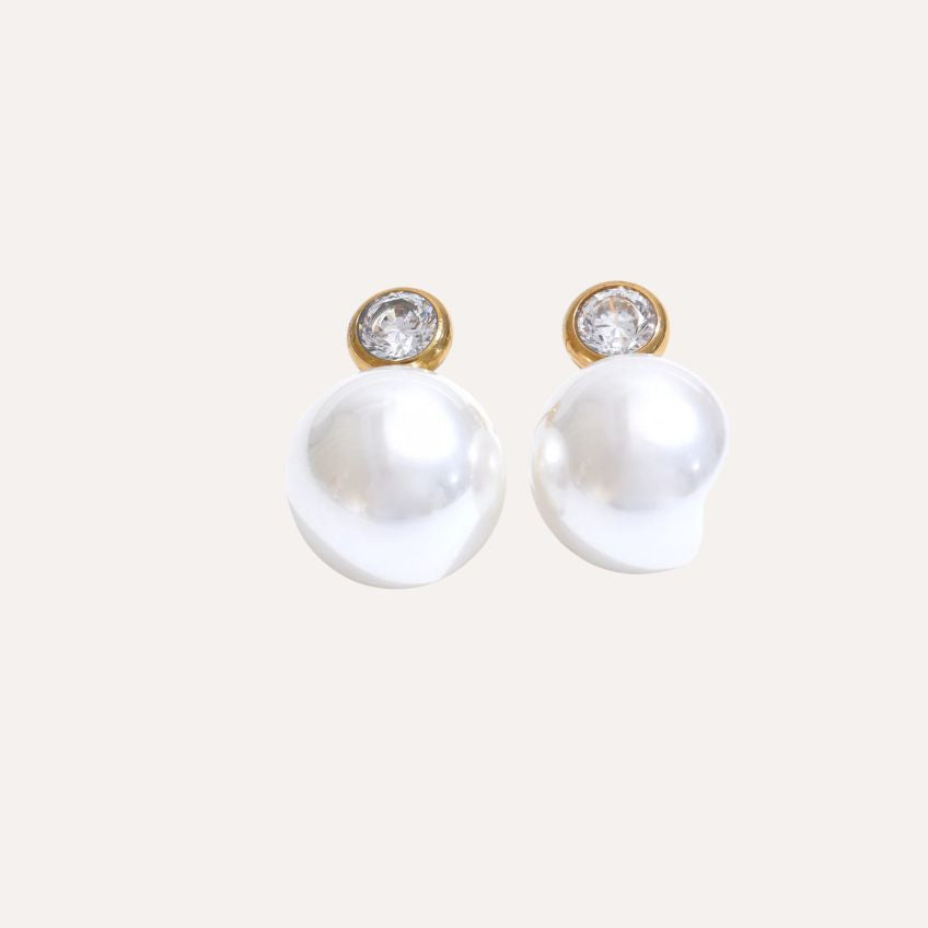 Earrings Aura Pearl – Classic Round Studs with Zircon Shine