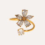 Load image into Gallery viewer, Florisse Sparkling Flower Ring
