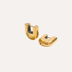 Load image into Gallery viewer, Earrings Solenne Curve – Glossy U-Shaped Hoops in 18K Gold
