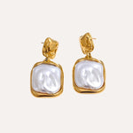 Load image into Gallery viewer, Earrings Belle Forma – Baroque Pearl Square Drops
