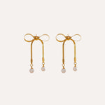 Load image into Gallery viewer, Earrings Liora Bow – Pearl Drop Earrings with Snake Chain Detail
