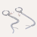 Load image into Gallery viewer, Lunelle Pearl Tassel Earrings
