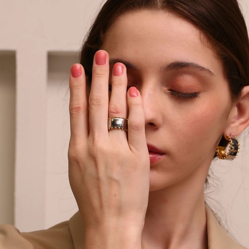 Mirèlle Beaded Edge Ring