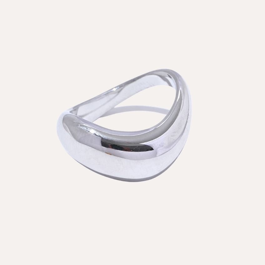 Nuvell Smooth Geometry Ring