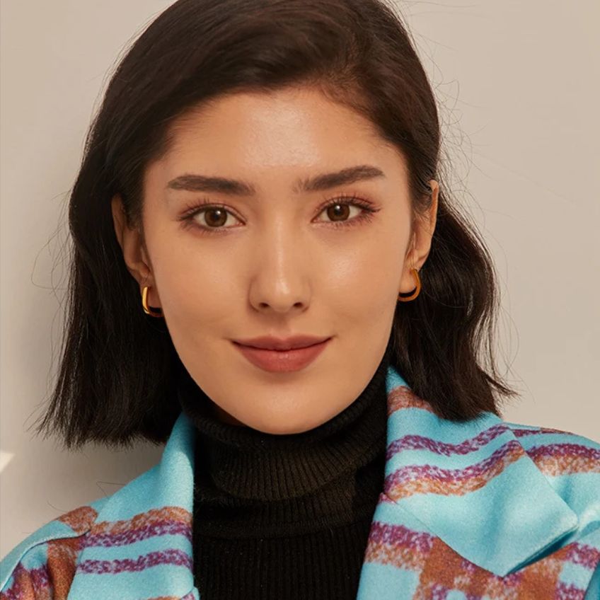 Cavella Square Hoop Earrings