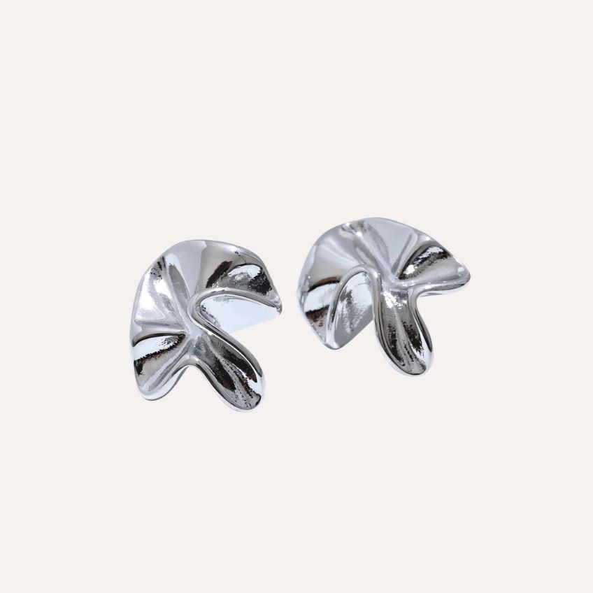 Earrings Fiore Irregular – Sculpted Floral Metal Studs