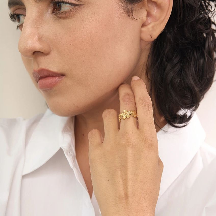 Florette Adjustable Flower Ring