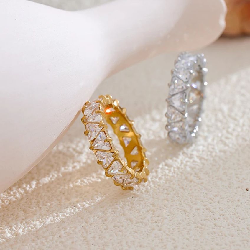 Lunara Heart Shine Ring