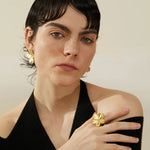 Load image into Gallery viewer, Floréva Bold Bloom Ring
