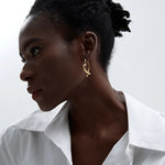 Load image into Gallery viewer, Earrings Amora Loop

