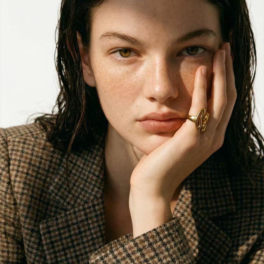 Hollow Geometry Ring