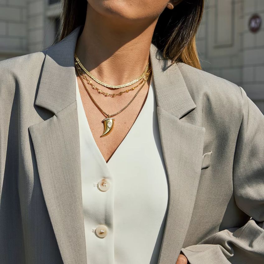 Zircon Horn Pendant Necklace