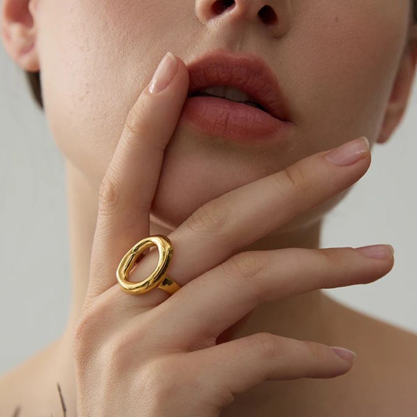 Auren Hollow Geometry Ring
