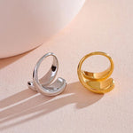 Load image into Gallery viewer, Aloura Sleek Curve Ring
