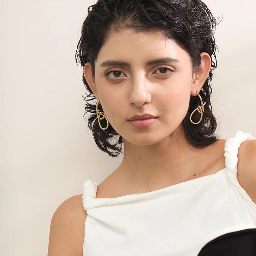 Virella Sculpt Drop Earrings