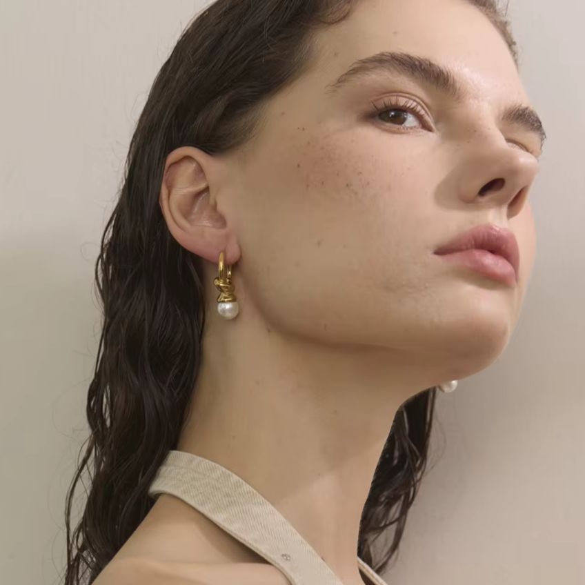 Pearl Geometry Hoops