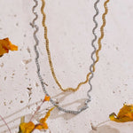 Load image into Gallery viewer, Solvéra Chain Collar
