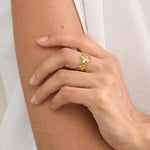Load image into Gallery viewer, Florette Adjustable Flower Ring
