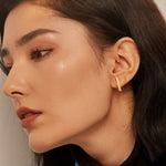 Load image into Gallery viewer, Cavella Square Hoop Earrings
