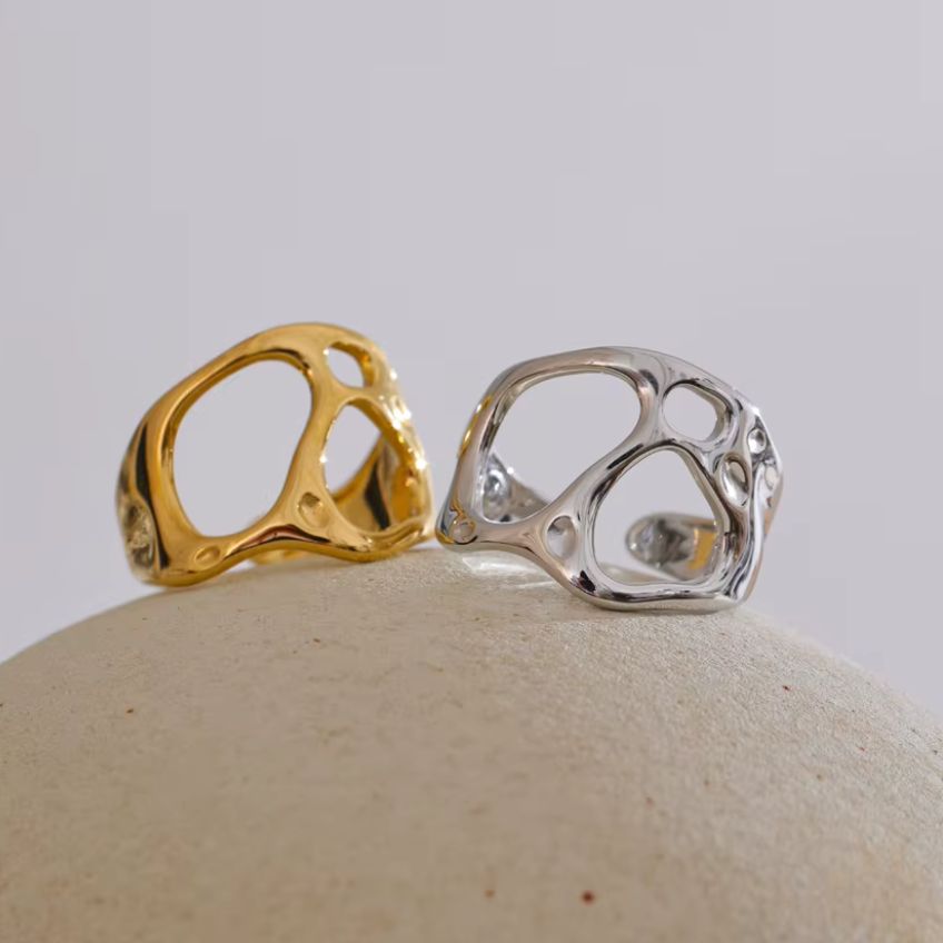 Lunera Hollow Open Ring