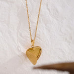 Load image into Gallery viewer, Necklace Cœur Secret
