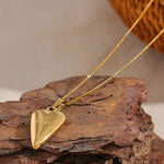 Load image into Gallery viewer, Liora Heart Pendant Necklace
