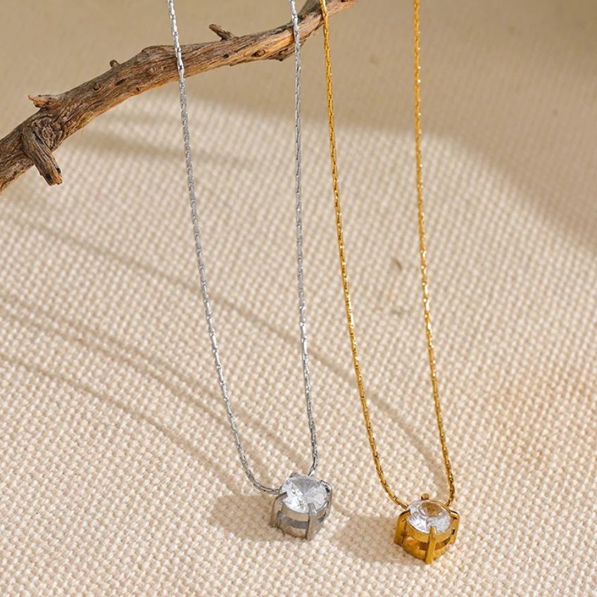 Necklace Lune Brillante