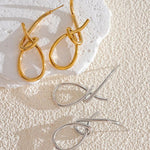 Load image into Gallery viewer, Virella Sculpt Drop Earrings

