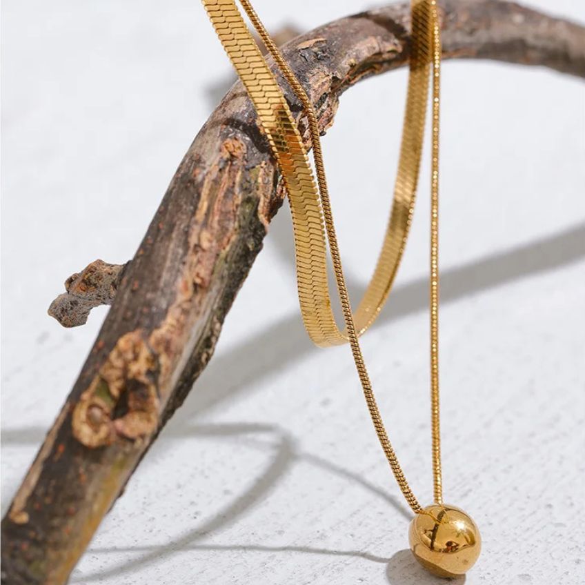 Serelune Drop Necklace