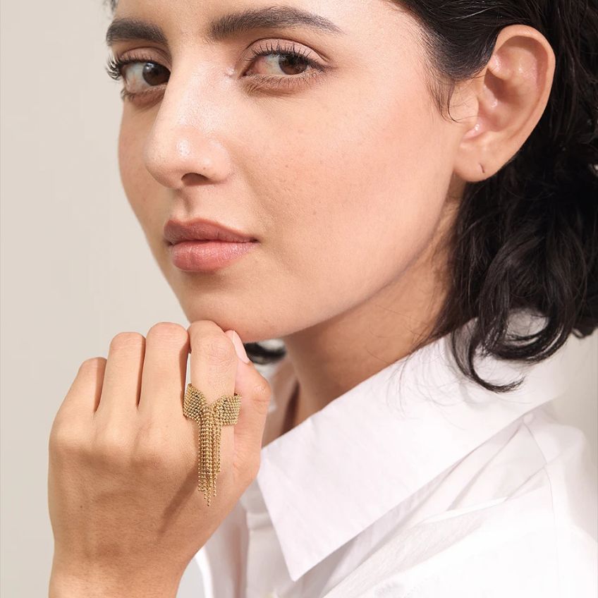 Sorella Chain Tassel Ring